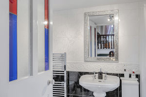 Photo 28- click for photo gallery